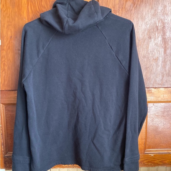 Under Armor pullover - Picture 3 of 3